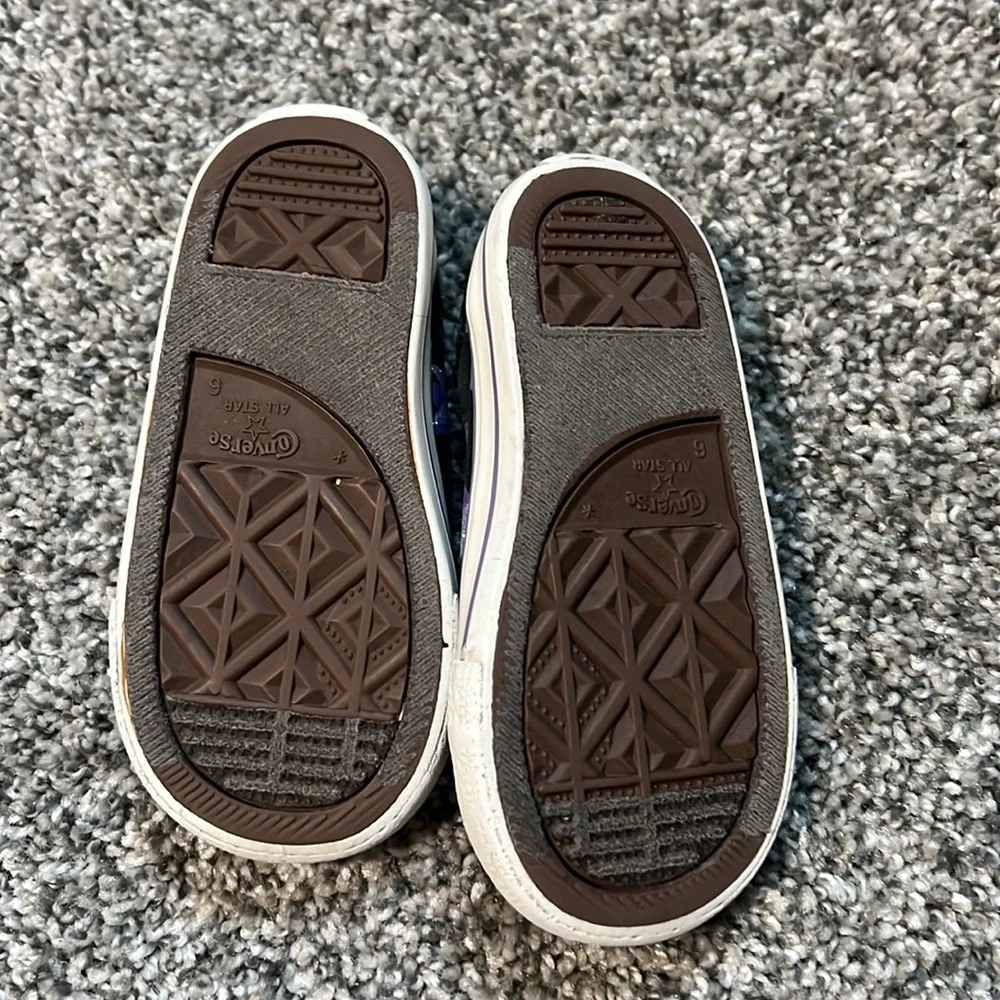 Converse (girls) star print sneakers